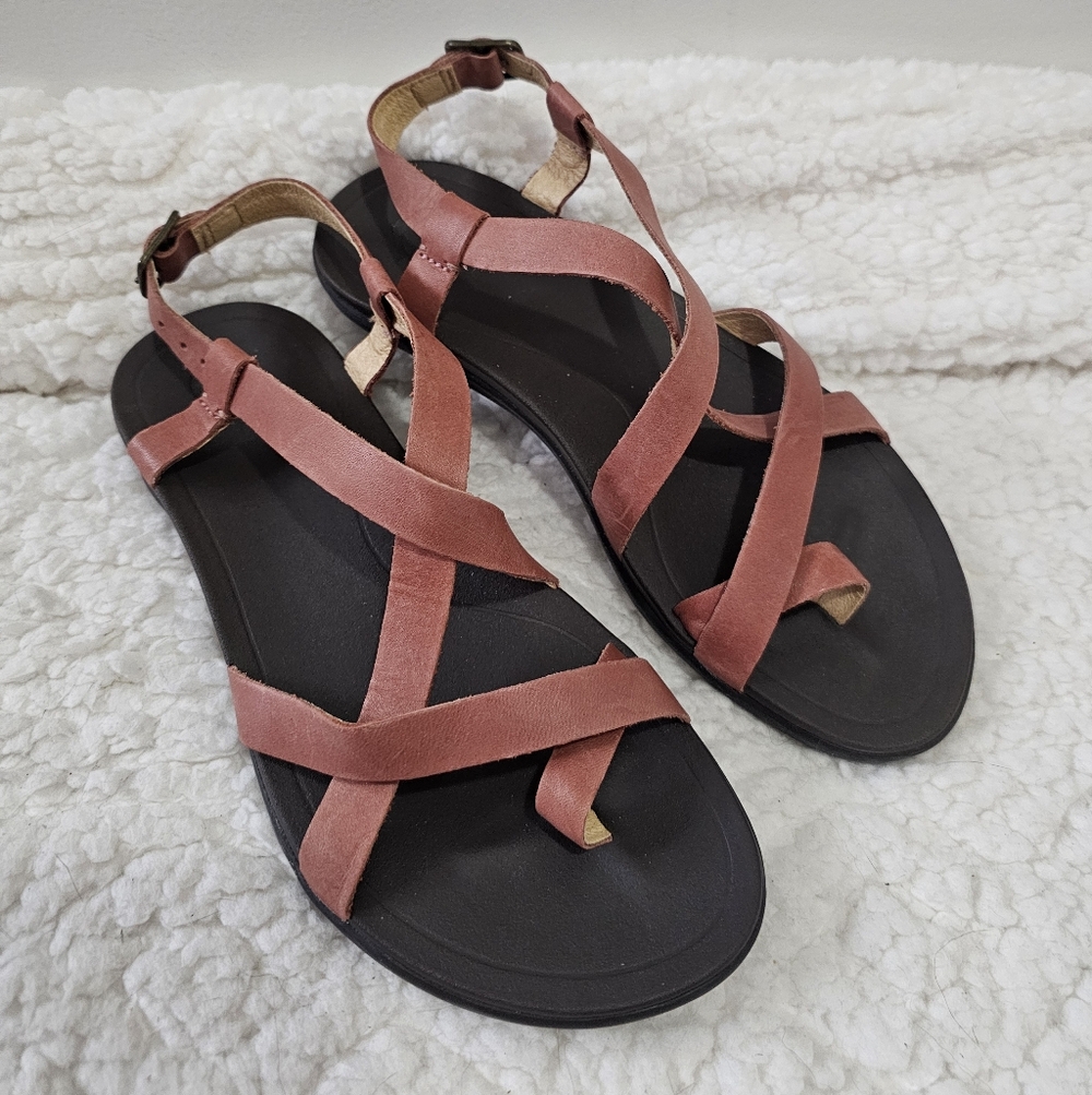 Olukai Upena Cedarwood & Java Leather Strappy Sandals - Picture 6 of 10
